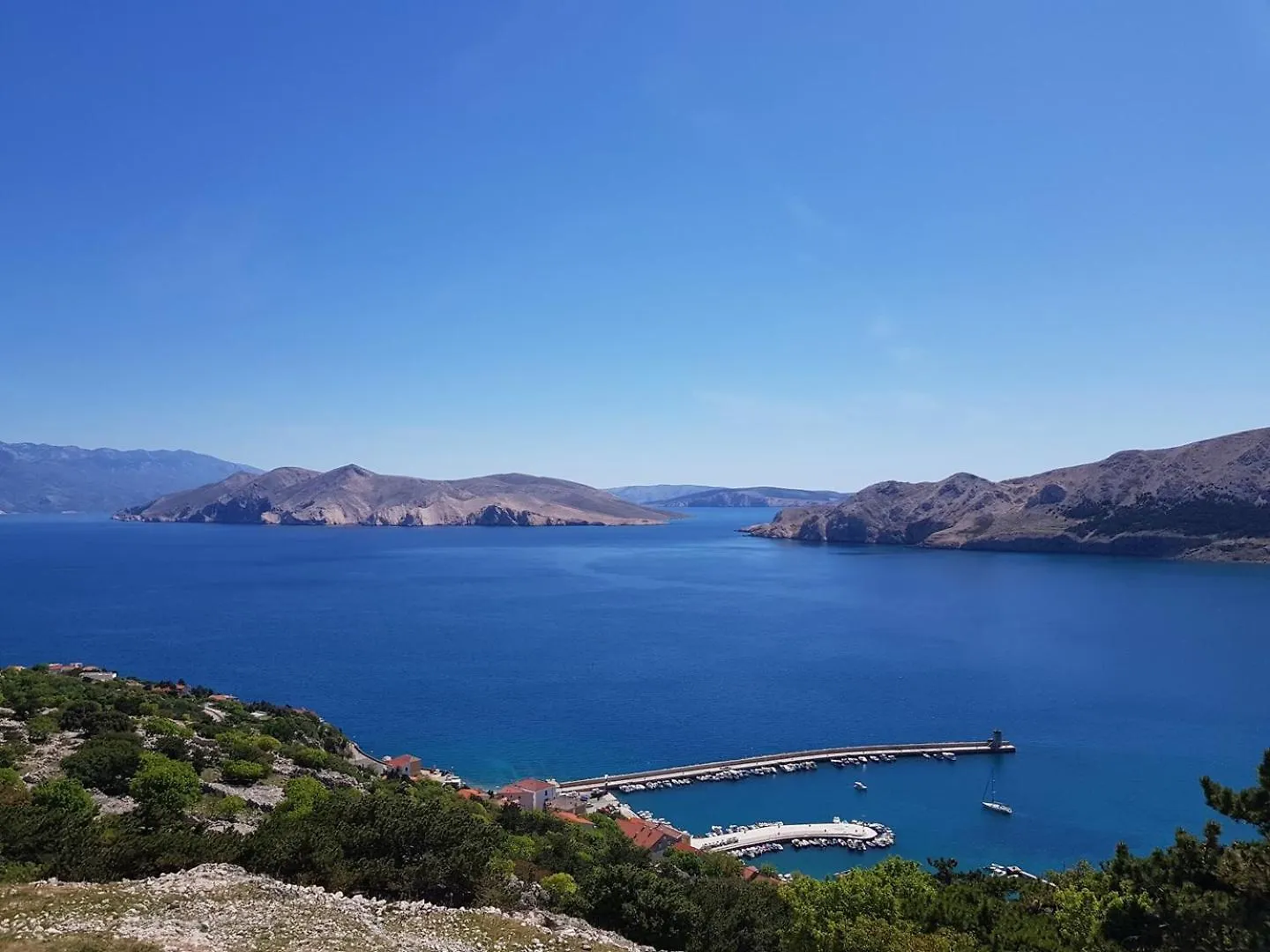 Apartments Kosec Beach Baska  0*, Baska (Krk) Croatia