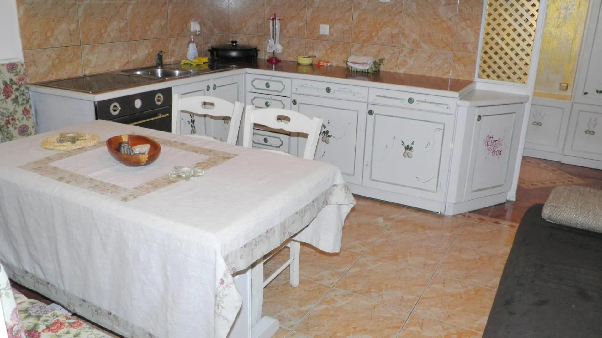 Apartments Kosec Beach Baska  Guest house Baska (Krk)